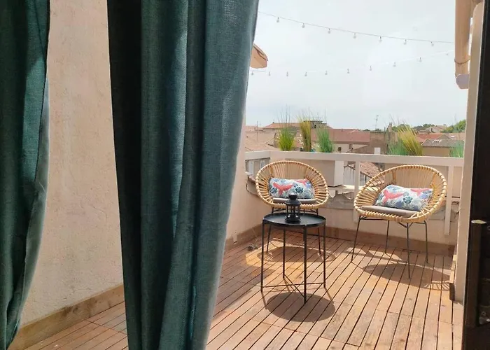 Petit Loft Sur Les Toits D\'Avignon